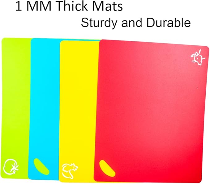 Flexible Cutting Boards Set, Cutting Board Mats for Cooking, Colored Cutting Board Set with Easy-Grip Handles, Flexible Plastic Cutting Sheet Set of 4 (1)