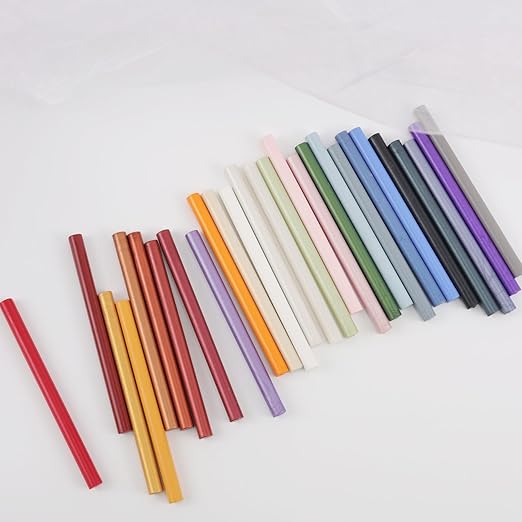 20Pcs Wax Seal Sticks Set with Glue Gun, Great for Wedding Invitations, Envelopes, Gift Wrapping (Pine Green)