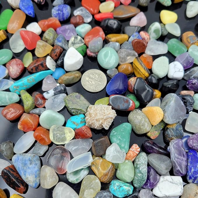 800Pcs+ Gemstones and Crystals Set, 30Kinds+ Bulk Rocks and Minerals Science Kit - Image 4