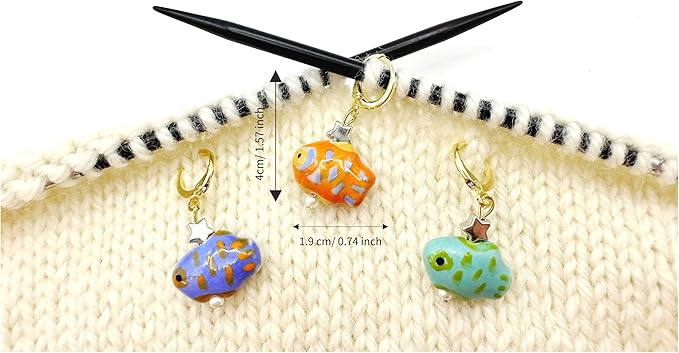 Handmade Ocean Fish Stitch Markers 4 PCS in One Case, Three Tropical Fish with Removable Markers, One Dolphin Closed Ring for Knitting and Crochet