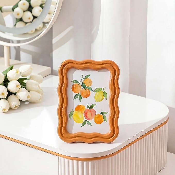 Vicenpal Scalloped Picture Frame by Vicenpal