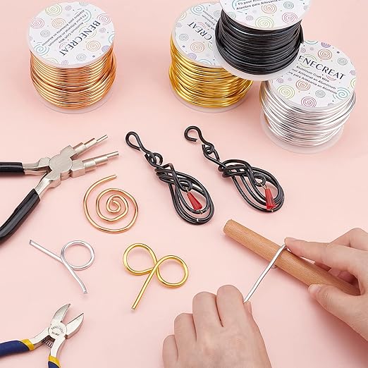 BENECREAT 9 Gauge 55FT Gold Jewelry Craft Wire Tarnish Resistant Bendable Aluminum Sculpting Metal Wire for Jewelry Craft Beading Work, 3mm
