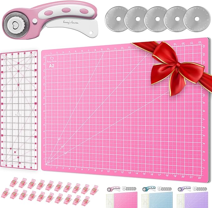 Rotary Cutter Set pink by HoneysHeaven