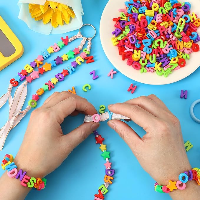 Augshy 700Pcs Large Alphabet Letter Beads - Image 4