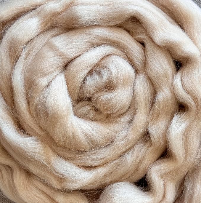 Colored Natural Wool roving, 1 lb. Best Wool - Image 5